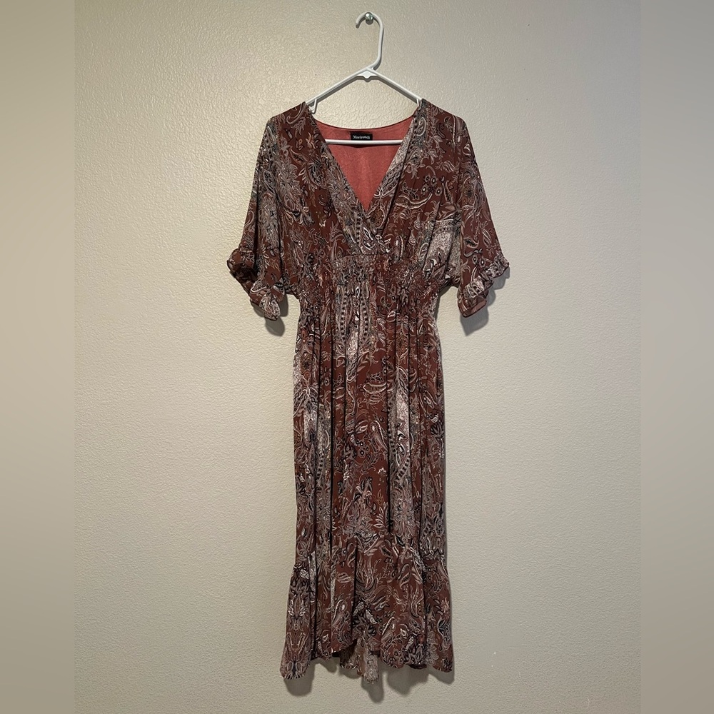 Meetrendi Earth Tone Paisley Patterned Dress w/Sleeves